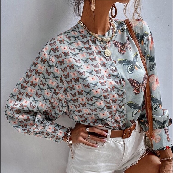 Multicoloured Asymmetrical Butterfly Print Botton Up Blouse - Picture 3 of 6